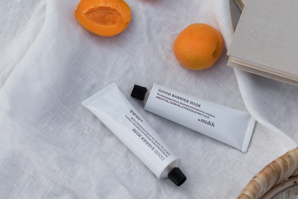 Good barrier mask by Mukk. Ilu Hub